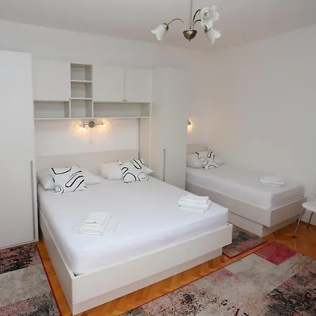 Edita & Robert Apartament Lokva Rogoznica