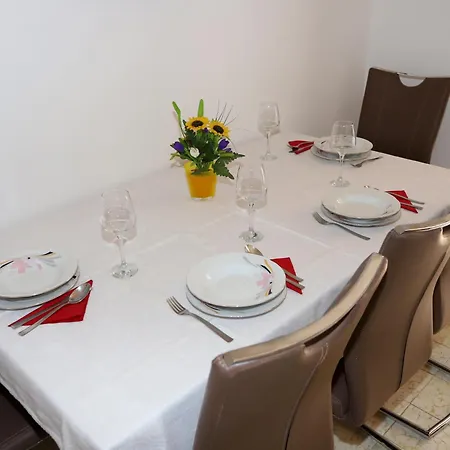 Edita & Robert Apartament Lokva Rogoznica